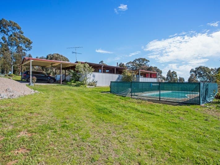 635 Dockerys Road, Sugarloaf Creek