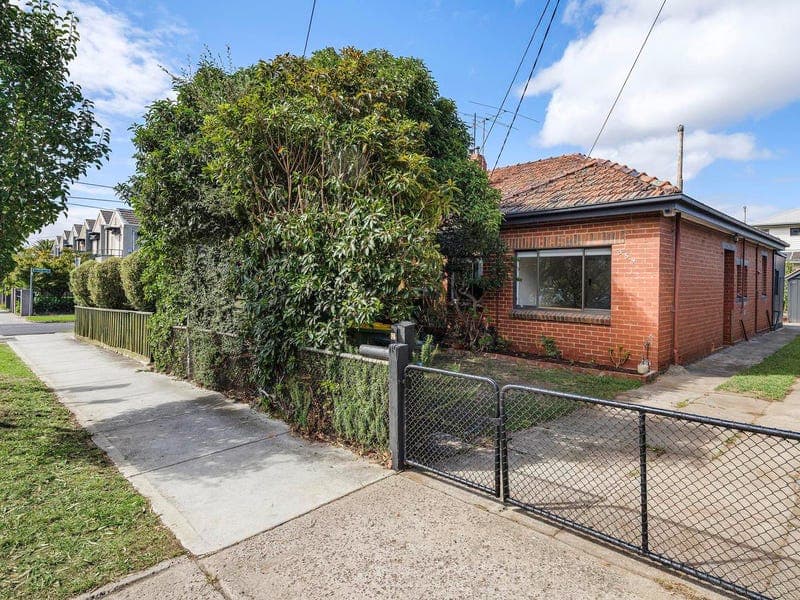 359 Murray Road, Preston