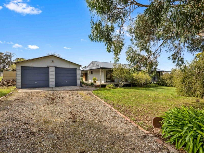690 Snowgum Road, Berringa