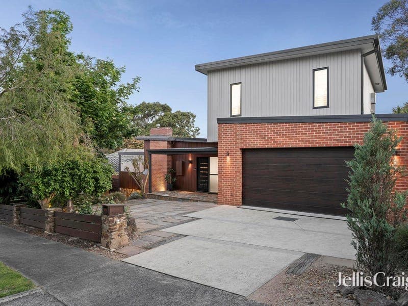 22 Blue Mist Drive, Croydon South