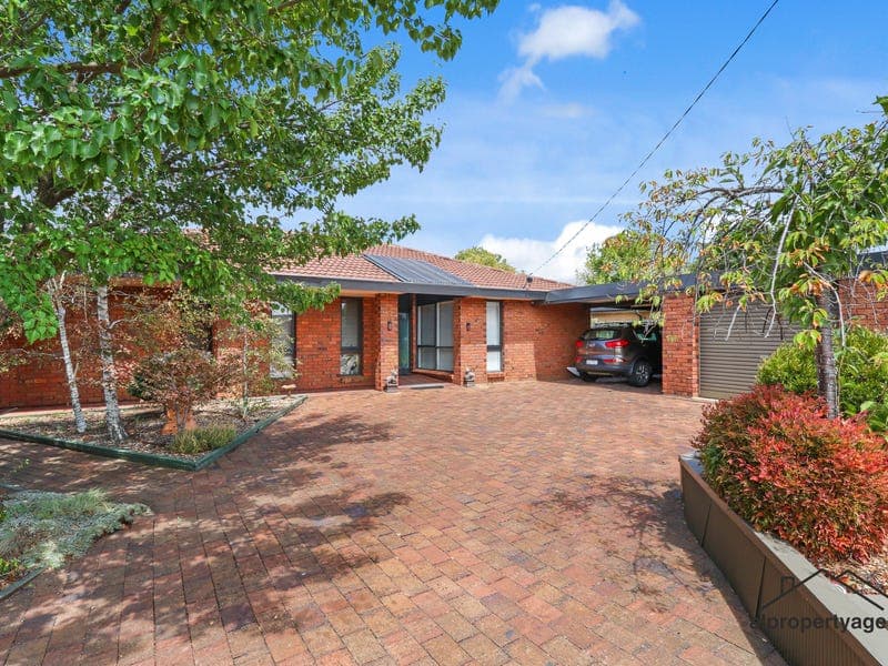 3 Buckley Street