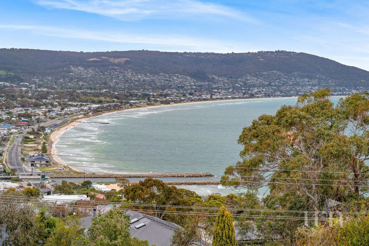 53 Ellerina Road