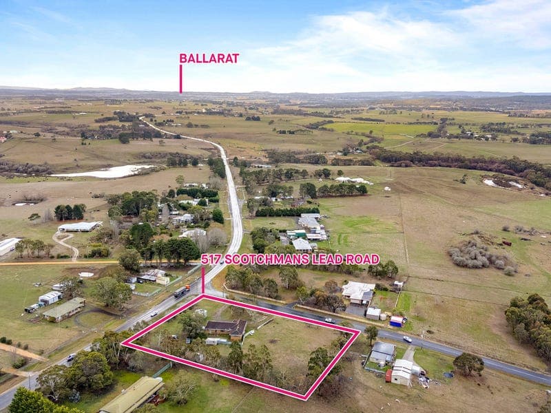 517 Scotchmans Lead Road, Napoleons