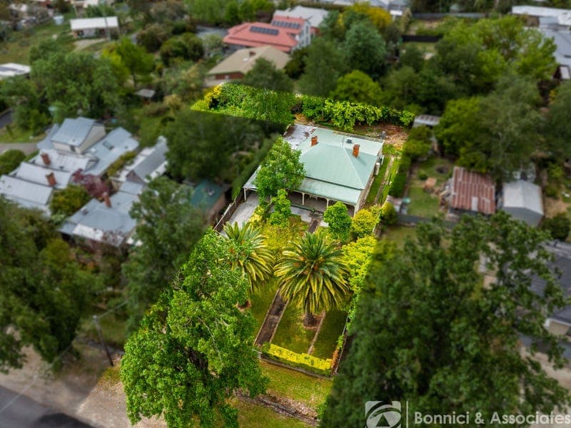 54 Camp Street, Beechworth