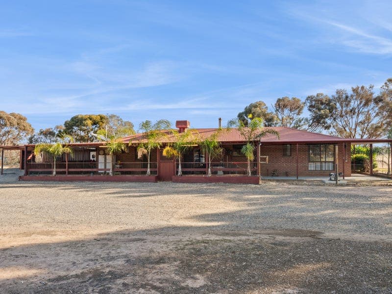 32 Thomas Lane, Neilborough