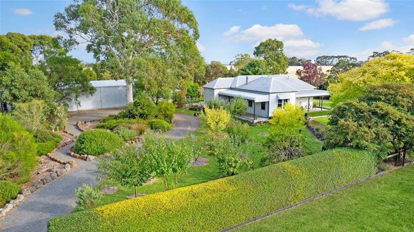 1375 Penshurst Warrnambool Road