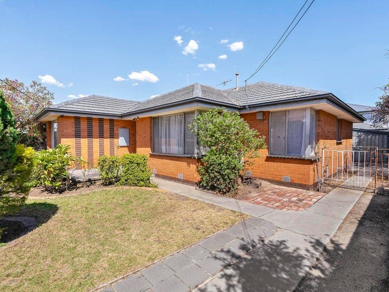 29 Eastleigh Avenue, Keilor East