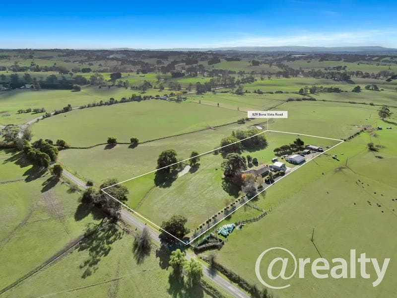 829 Bona Vista Road, Gainsborough