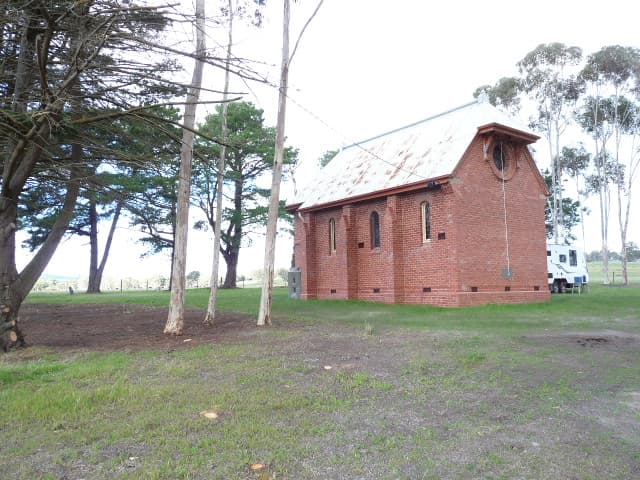5155 Portland-Casterton Road, Henty