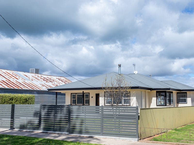 90 Commercial Street East, Kaniva