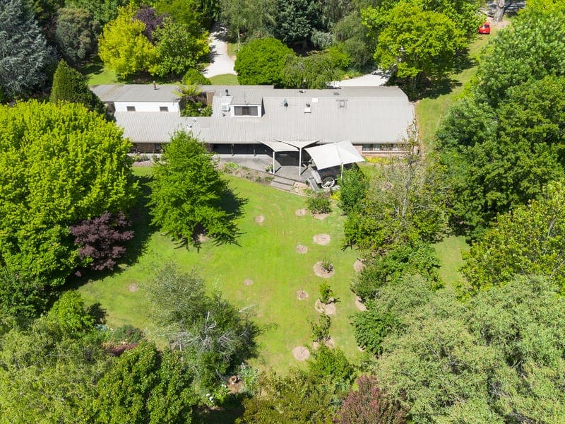 5 HARRISON LANE