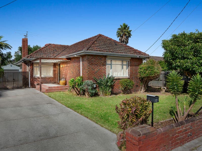 68 Scotsburn Avenue, Clayton