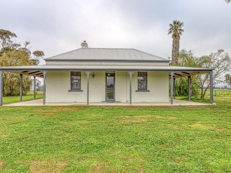 340 Crawford Road, Harston