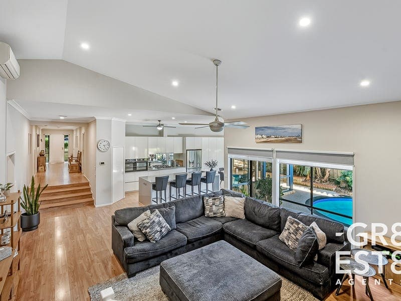 6 Mercy Court, Narre Warren South