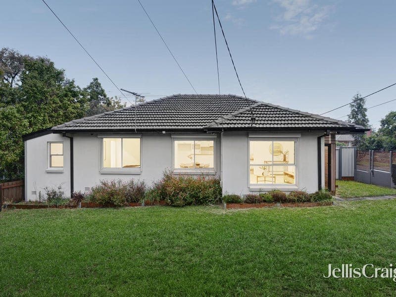 39 Shakespeare Grove, Heidelberg Heights