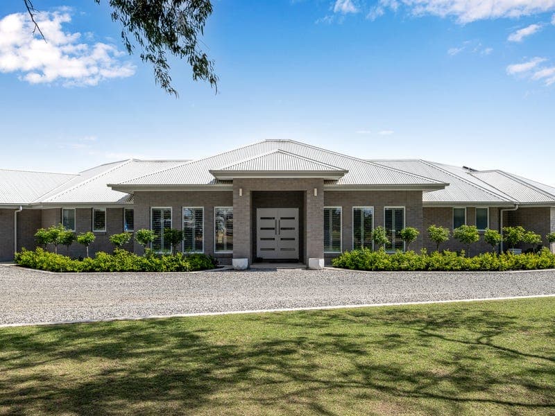 13 King Street