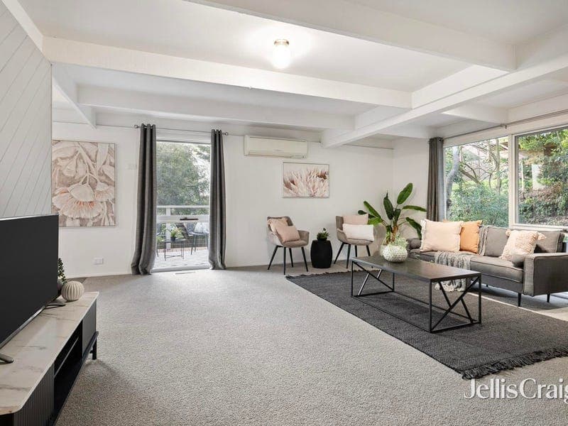 19 Glenvale Road, Donvale