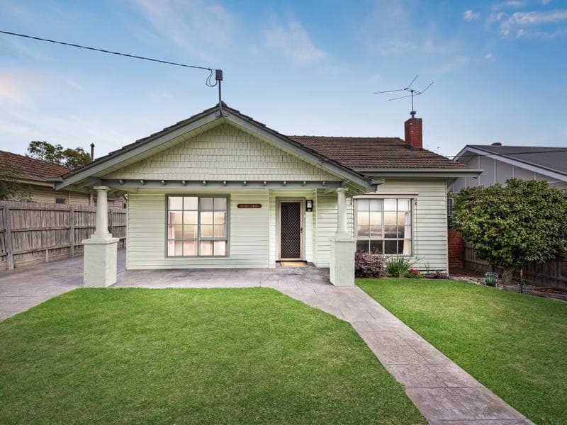 70 Evesham Road, Cheltenham