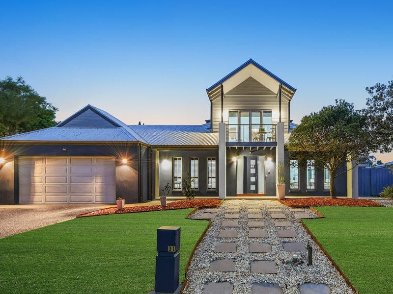 31 Island Point Avenue, Waterways