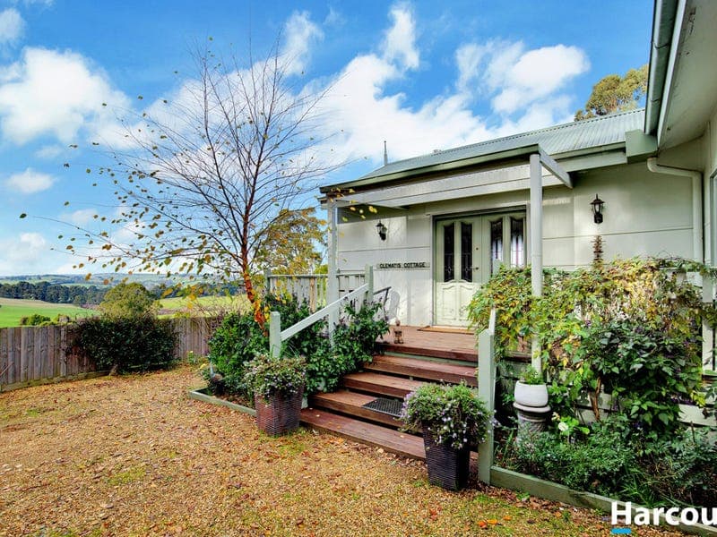 2 Wooreen-Mirboo Road, Wooreen