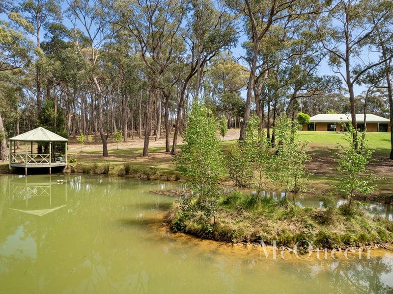 15 Bradshaw Court, Blampied