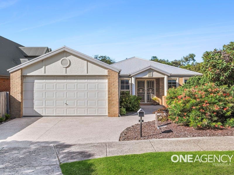4 Luke Court, Frankston South