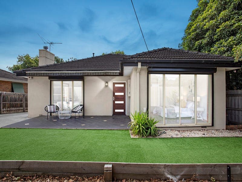 87 Canterbury Road, Blackburn