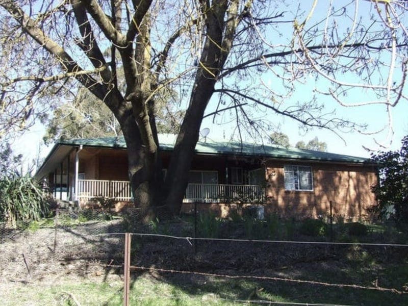 6 Sullivan Street, Towong