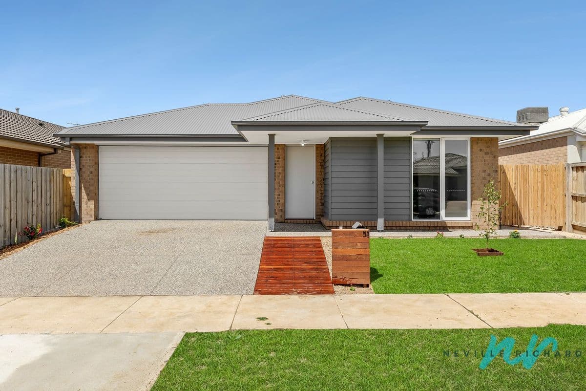 51 Gallant Road