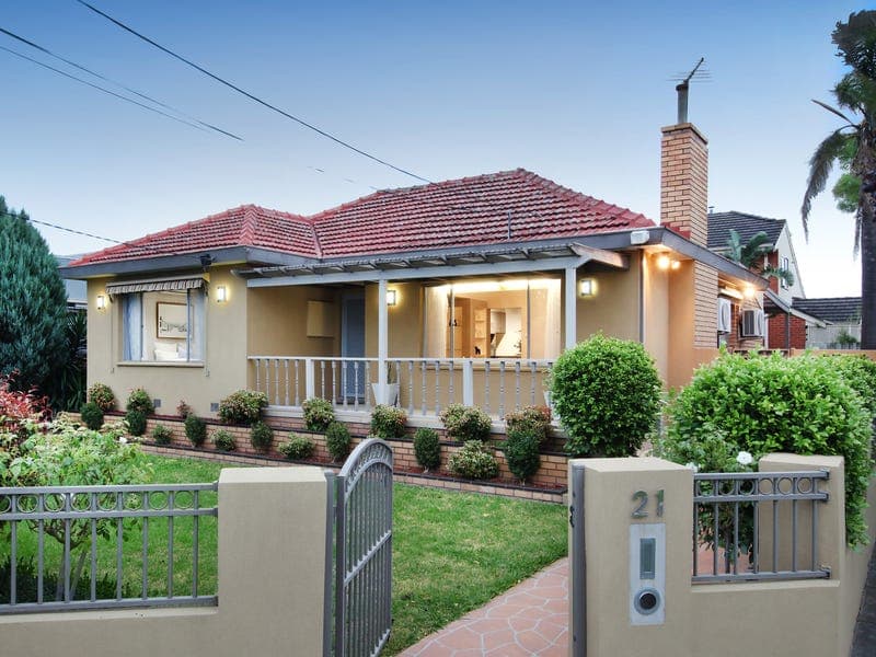 21 Connie Street, Bentleigh East