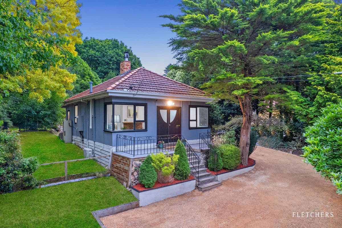 197 Mount Dandenong Tourist Road