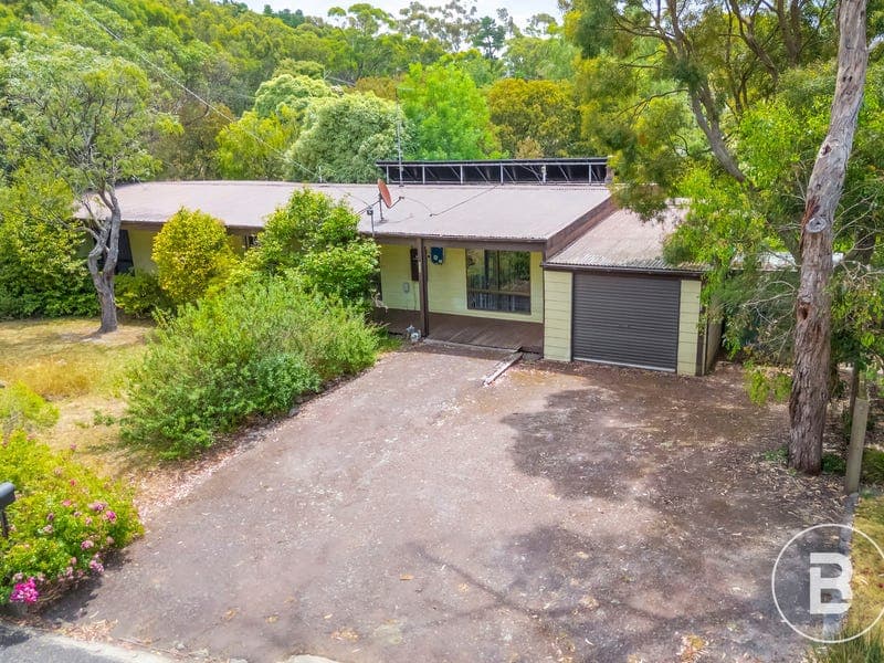 216 Boak Avenue, Mount Helen