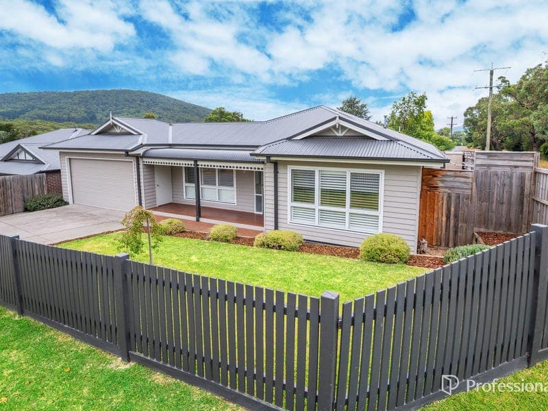 2 Waterhaven Place, Yarra Junction