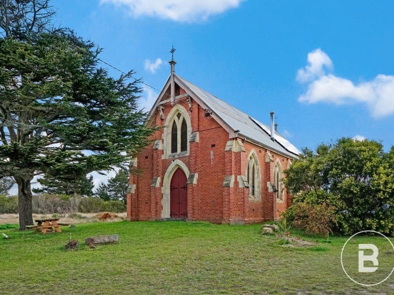 900 Scarsdale - Pitfield Road