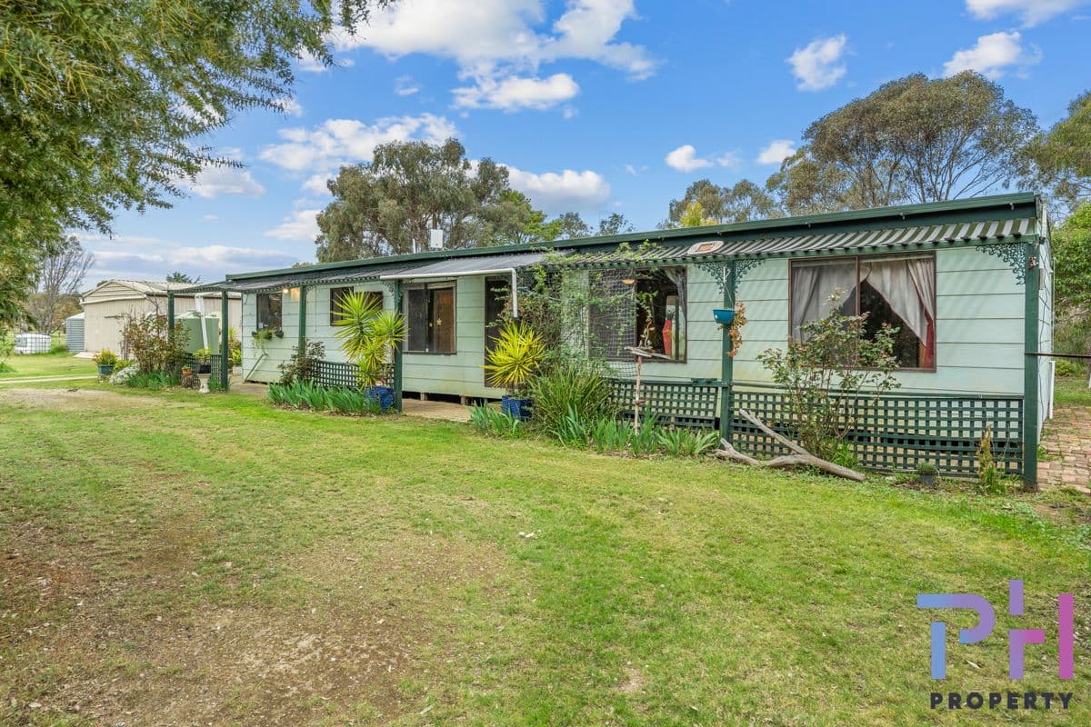824 Epsom-Barnadown Road