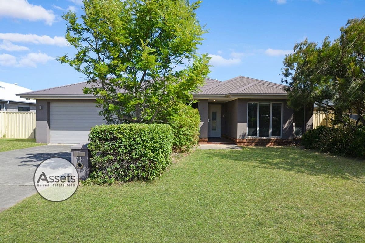 11 ATLANTIS AVENUE
