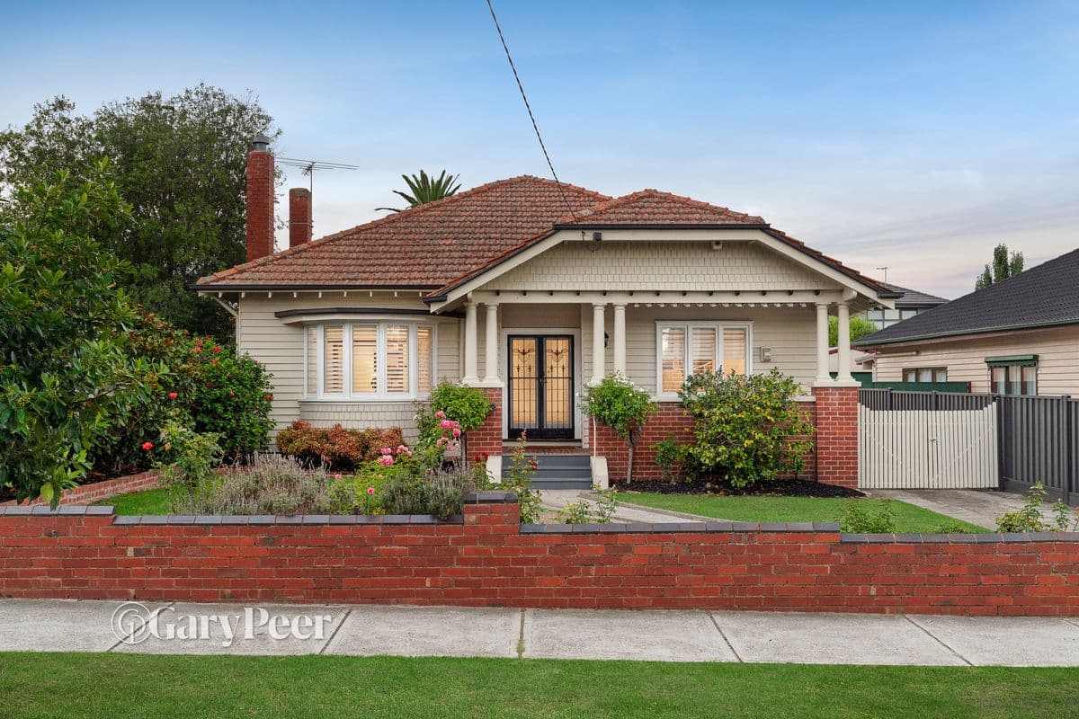 52 Daley Street