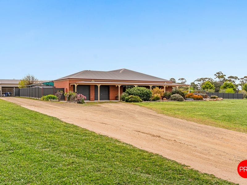 167 Sunrise Crescent, Lockwood South