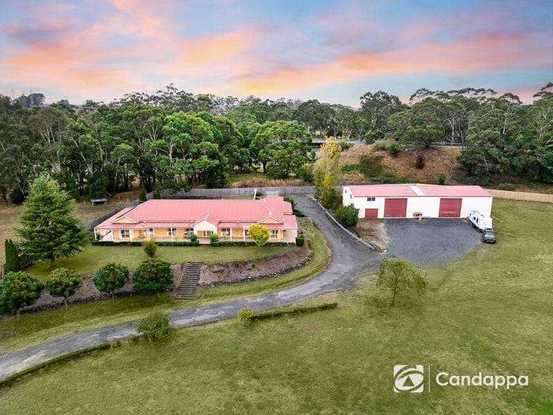 17 Robin Hood Way, Drouin