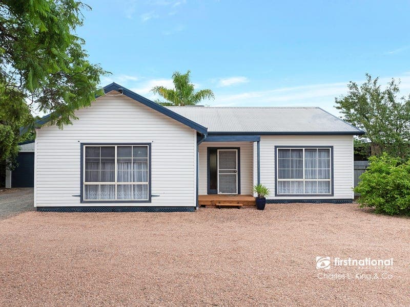 84 Sturt Street, Echuca