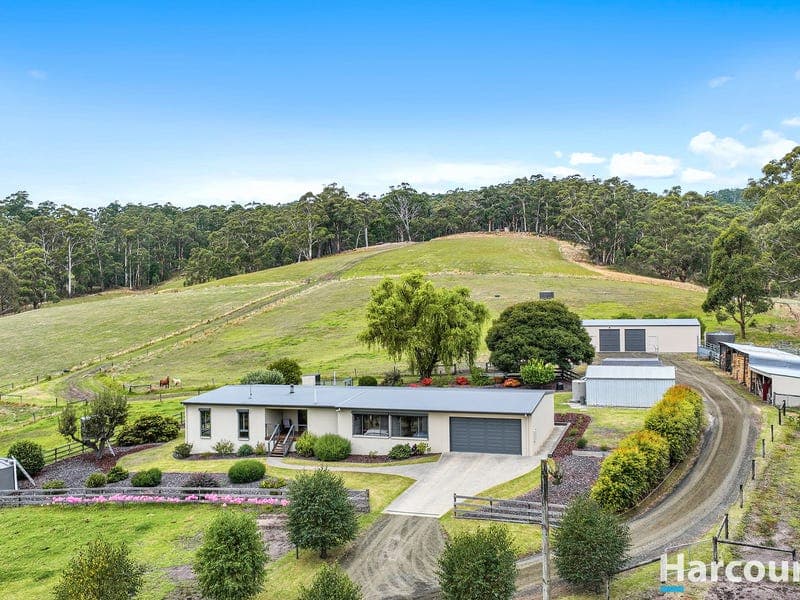 531 Coalville Road, Hernes Oak