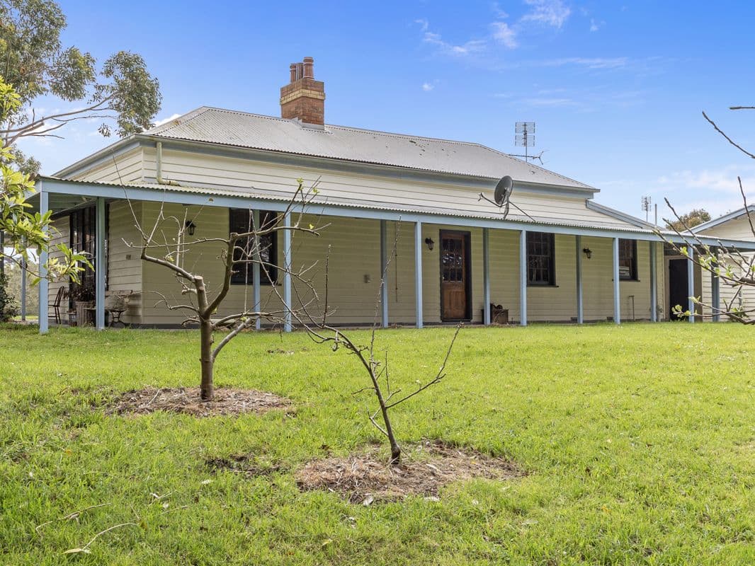 200 Buffalo North Rd