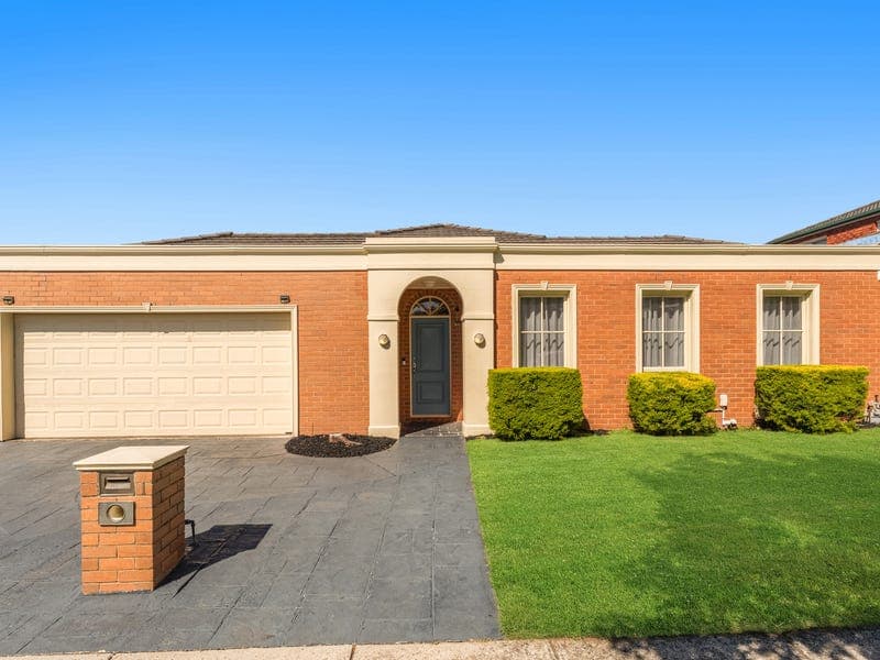 1 Pottery Drive, Blackburn North