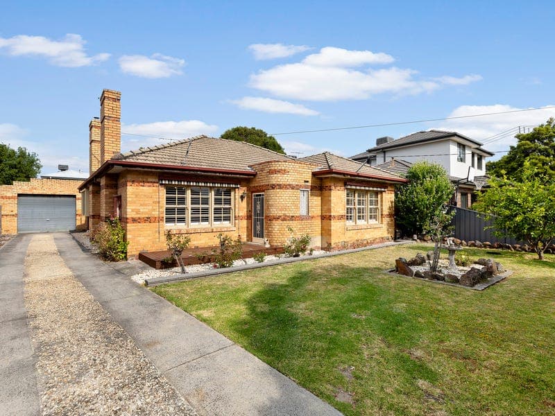 52 Carmichael Road, Oakleigh East