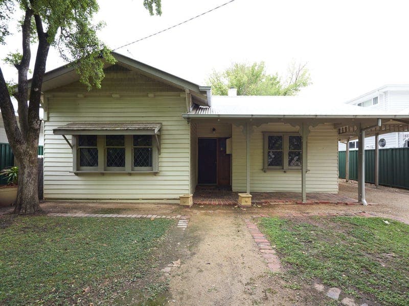 69 Corio Street, Shepparton