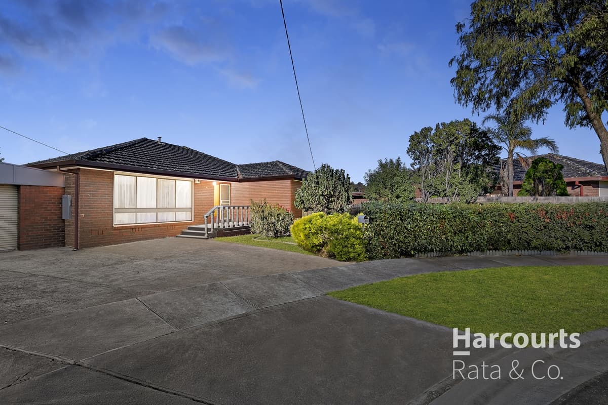 10 GLENHAVEN COURT