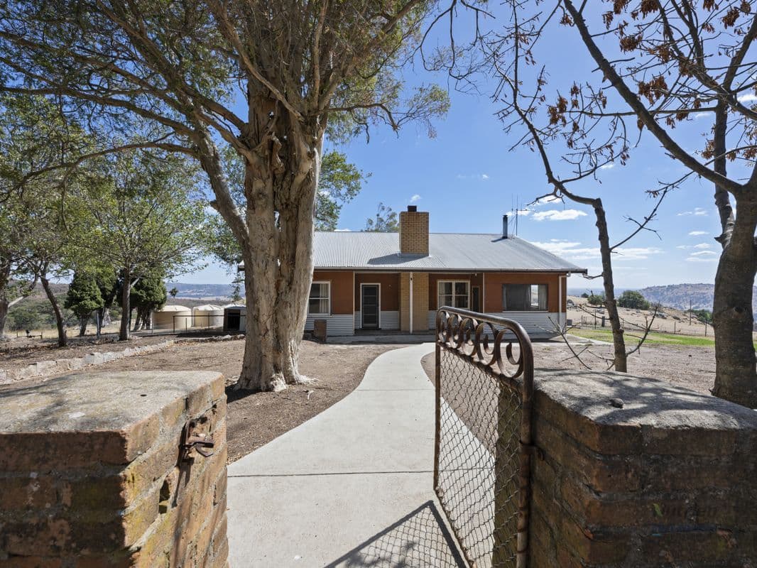 1216 Euroa Strathbogie Road