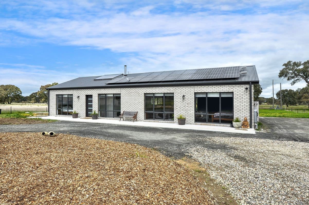 68 Buangor Road