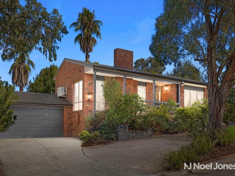 34 Nangathan Way, Croydon North