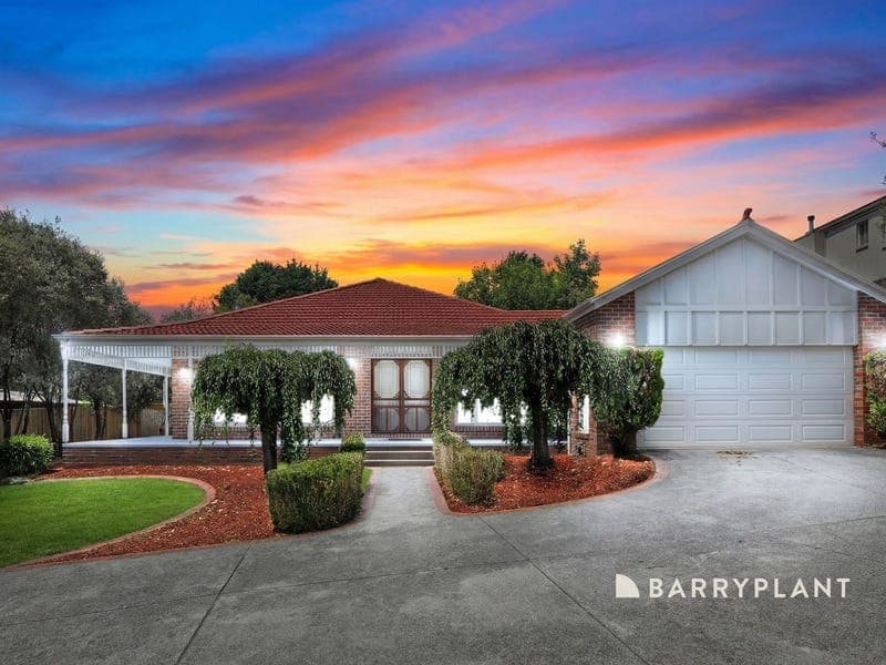 16 Rosewood Boulevard, Lysterfield